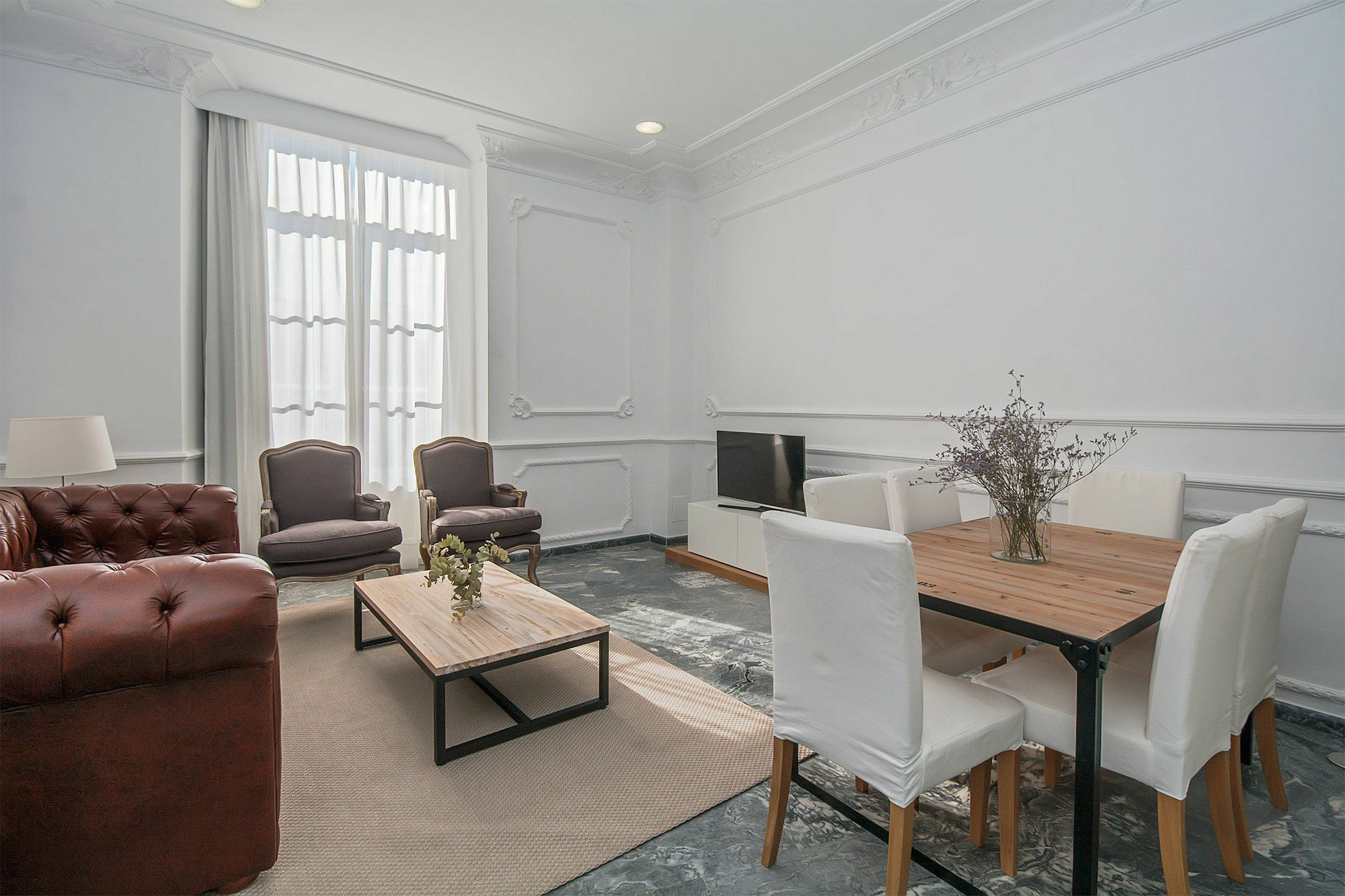 Apartamentos Plaza Constitucion - Larios Μάλαγα Εξωτερικό φωτογραφία