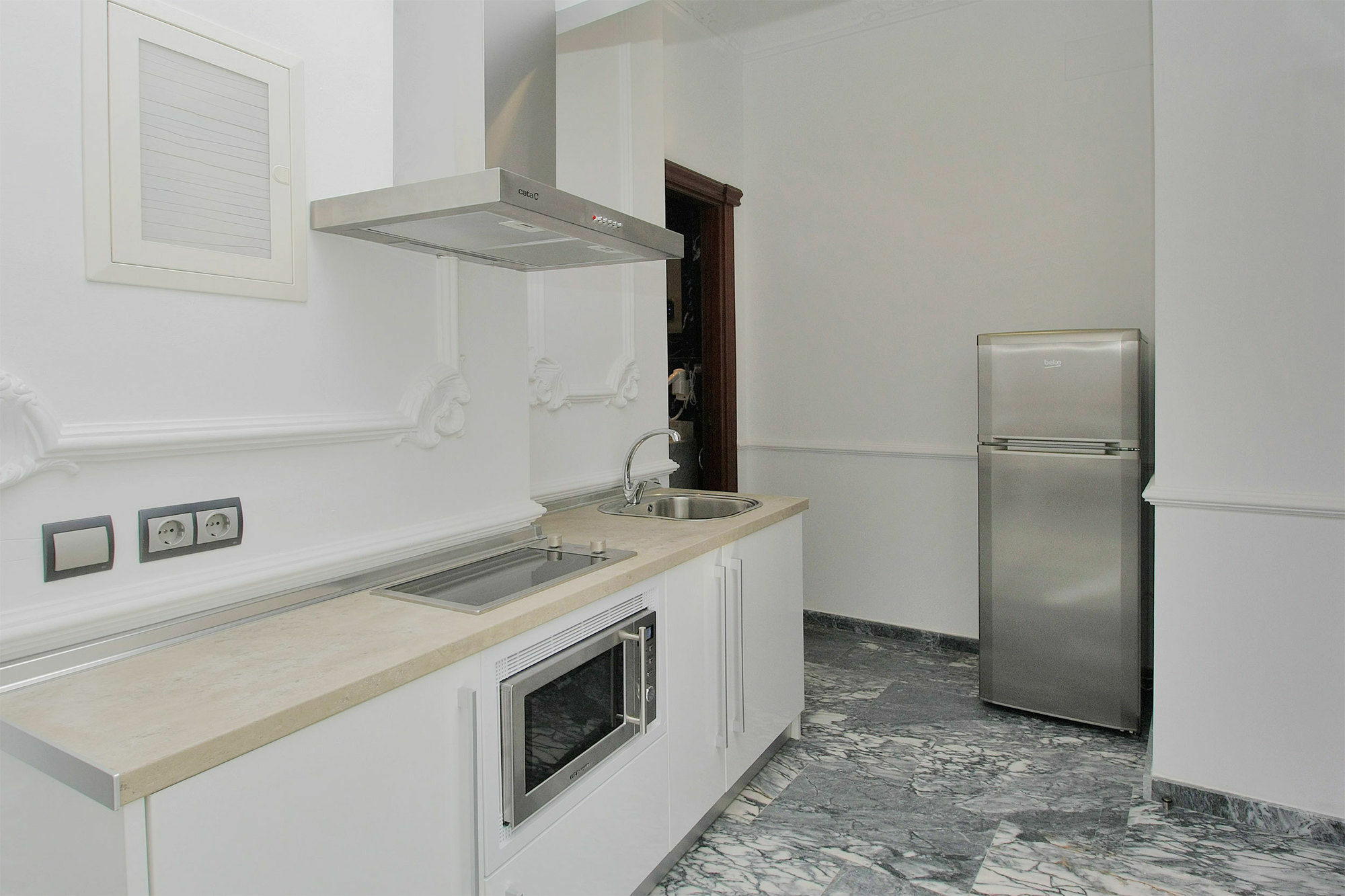 Apartamentos Plaza Constitucion - Larios Μάλαγα Εξωτερικό φωτογραφία