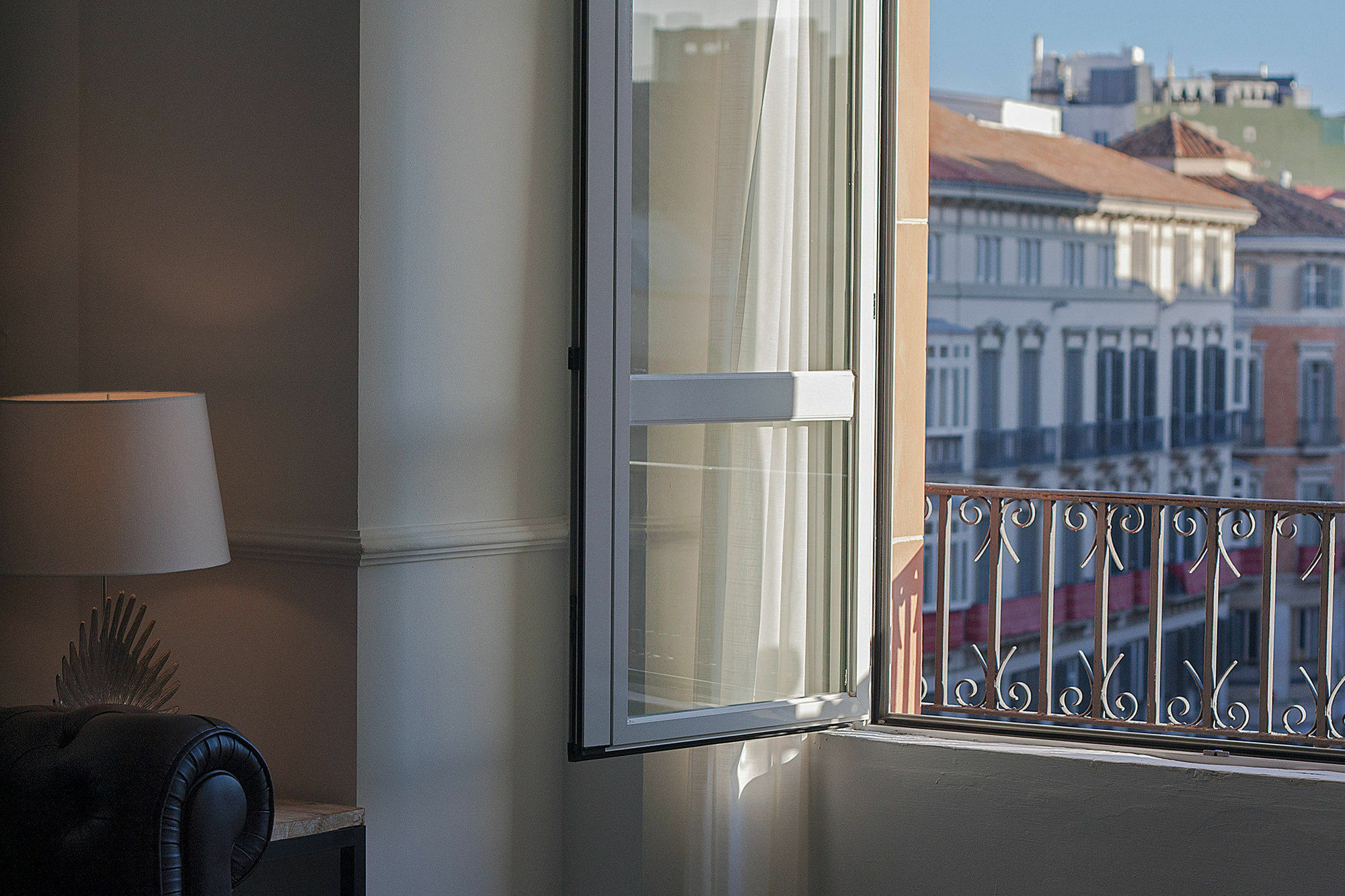 Apartamentos Plaza Constitucion - Larios Μάλαγα Εξωτερικό φωτογραφία