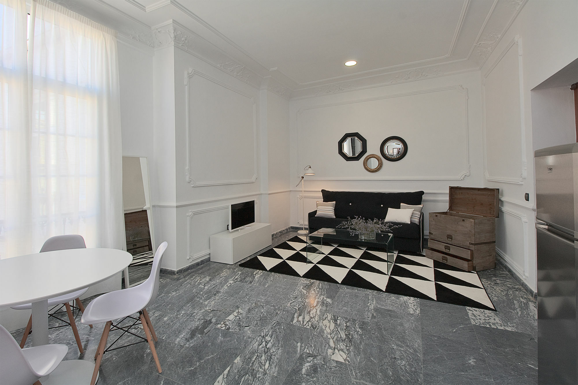 Apartamentos Plaza Constitucion - Larios Μάλαγα Εξωτερικό φωτογραφία
